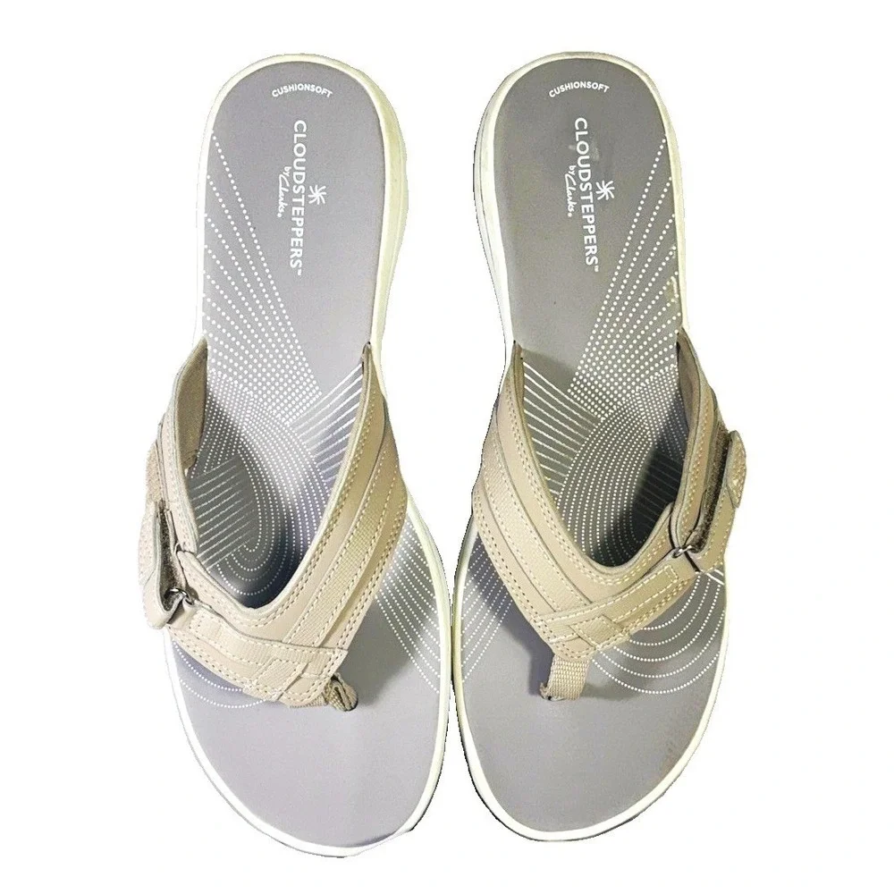 Clarks Cushioned Thong Sandals Gray Beige Logo Slip On Women's US 8